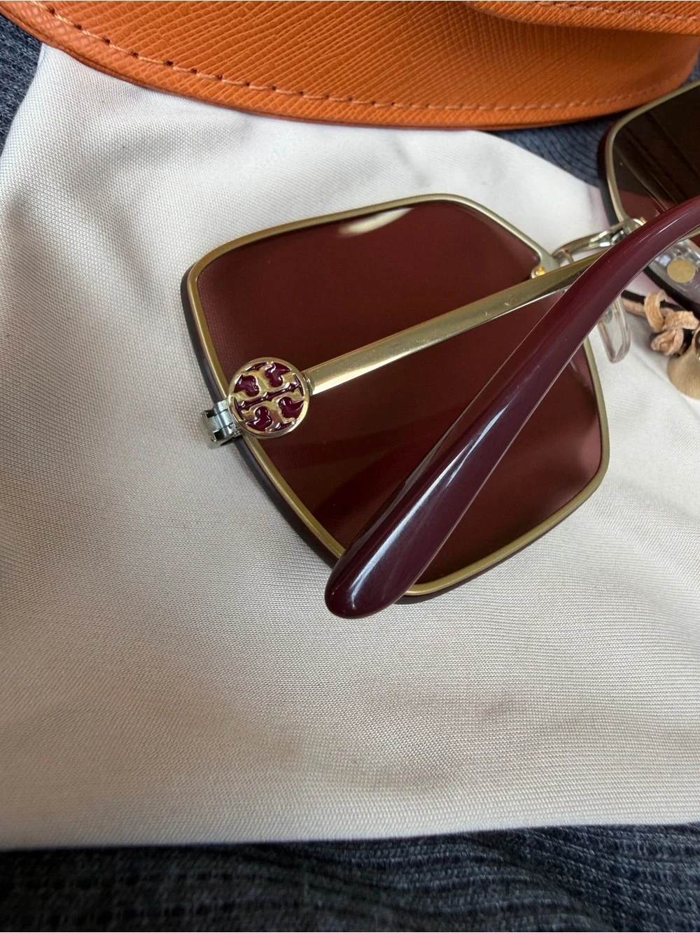 Ty Women's Burgundy Gradient Sunglasses with Gold Accents